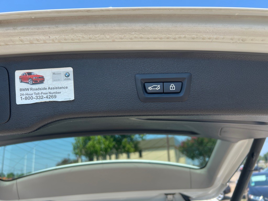 2011 BMW X3 Image 23