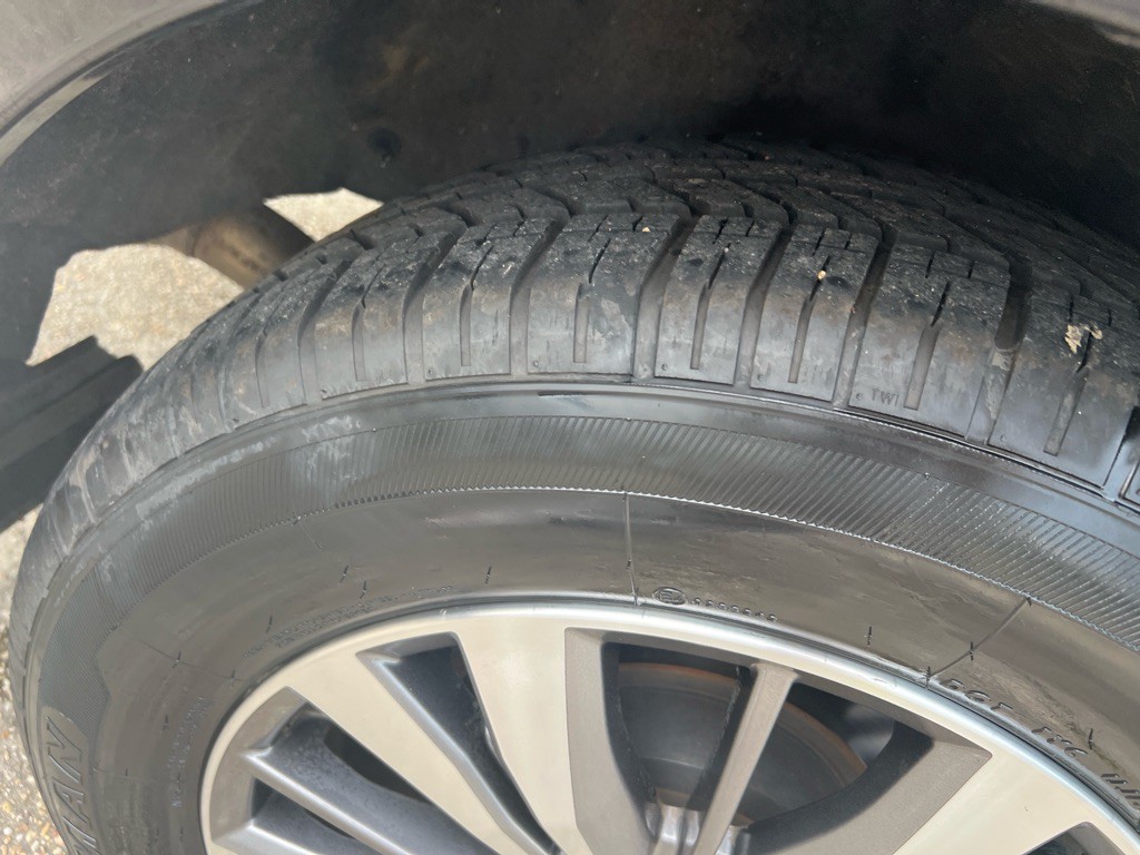 2017 Nissan Pathfinder Image 32