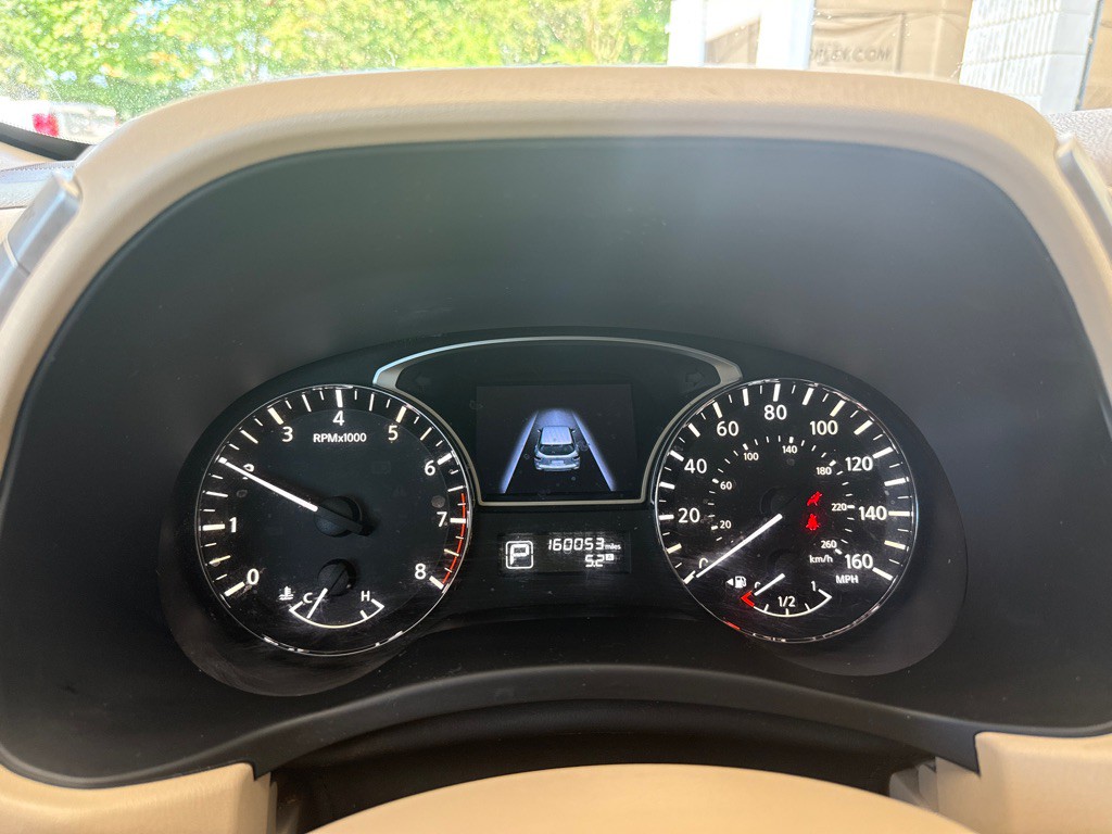2015 Nissan Pathfinder Image 24