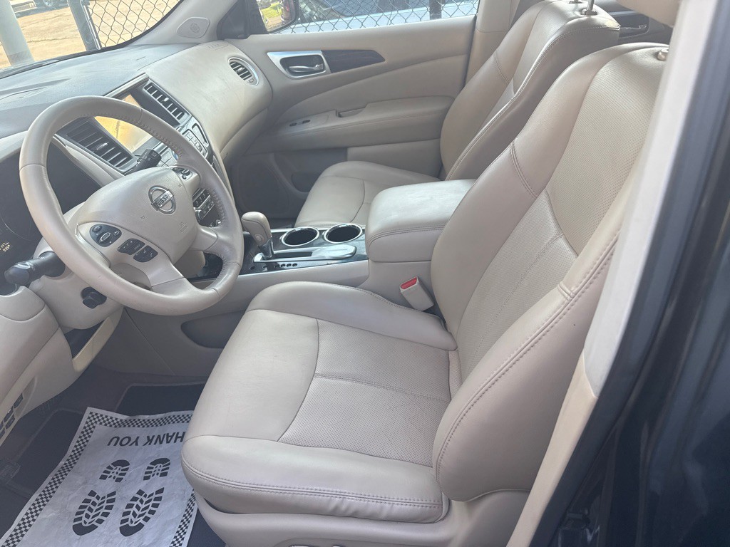 2015 Nissan Pathfinder Image 41