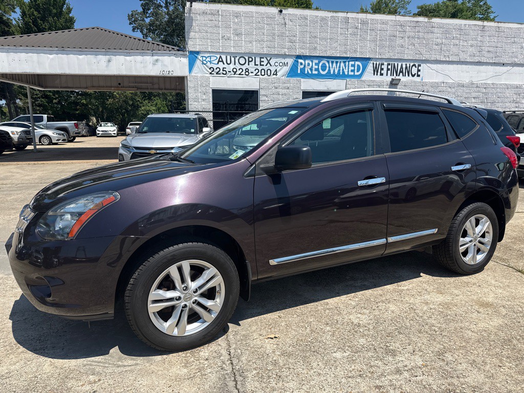 2015 Nissan Rogue Image 1