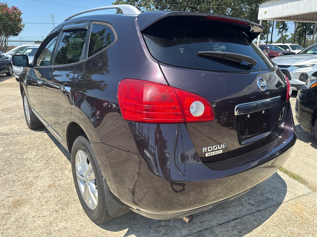 2015 Nissan Rogue Image 8