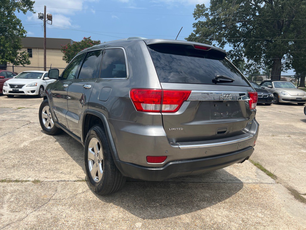 2012 Jeep Grand Cherokee Image 10