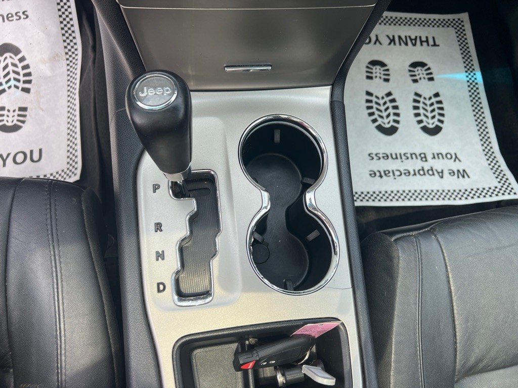 2012 Jeep Grand Cherokee Image 20