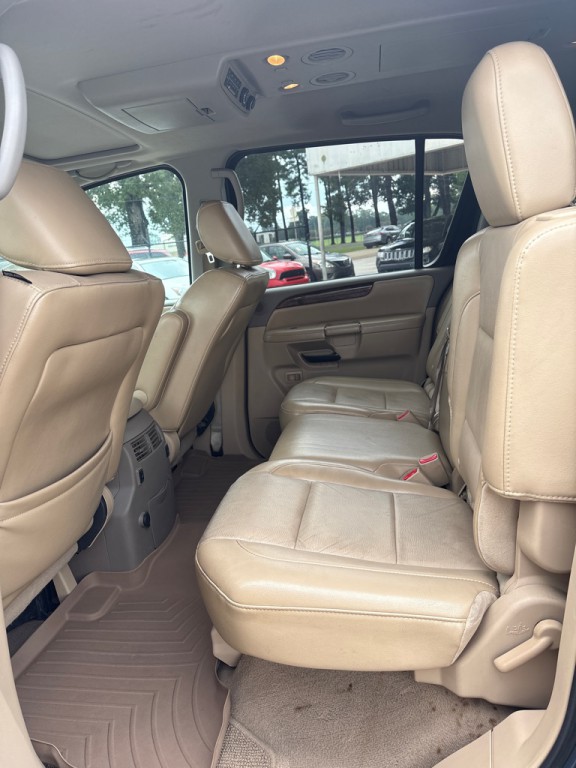 2012 Nissan Armada Image 10