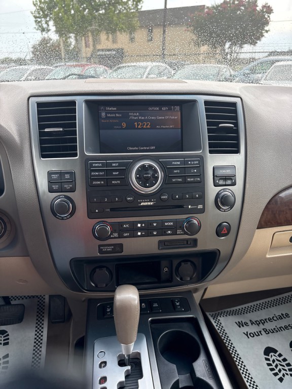 2012 Nissan Armada Image 15