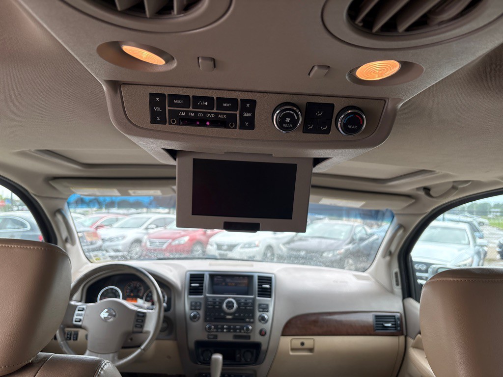 2012 Nissan Armada Image 24