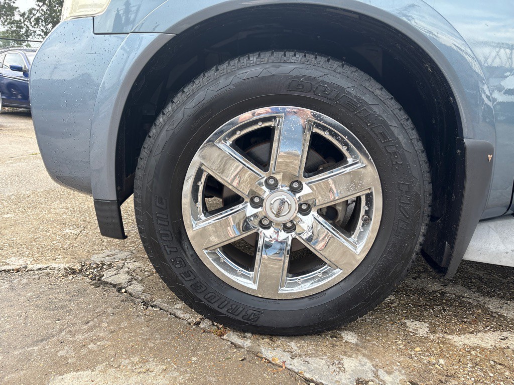 2012 Nissan Armada Image 31