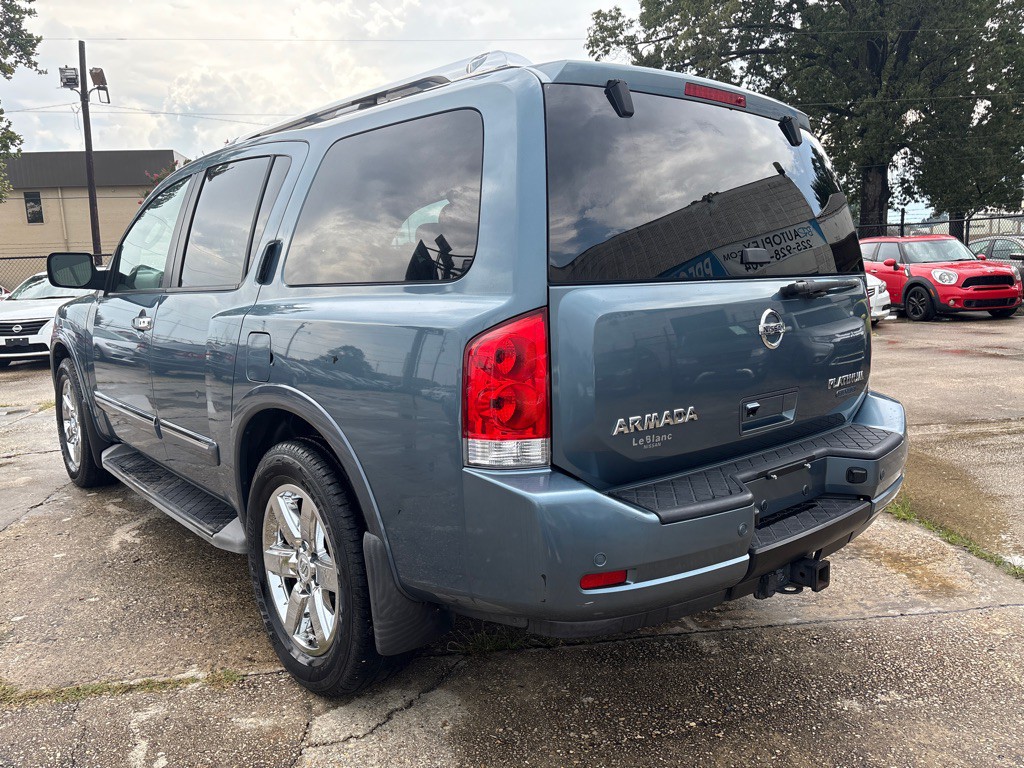2012 Nissan Armada Image 3