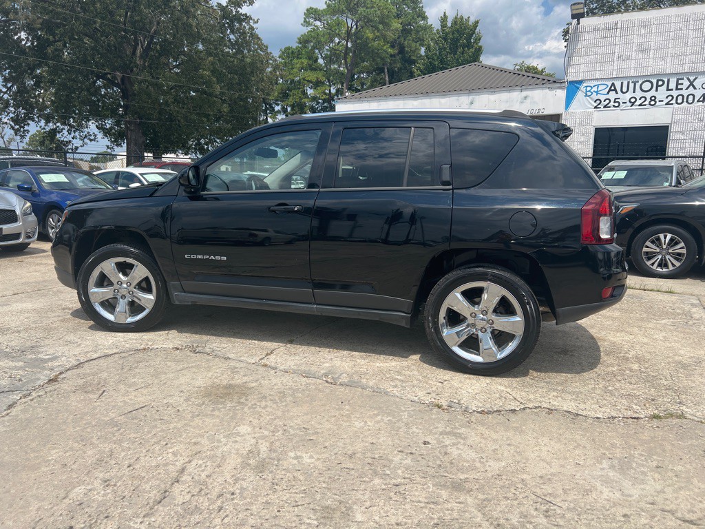 2015 Jeep Compass Image 10