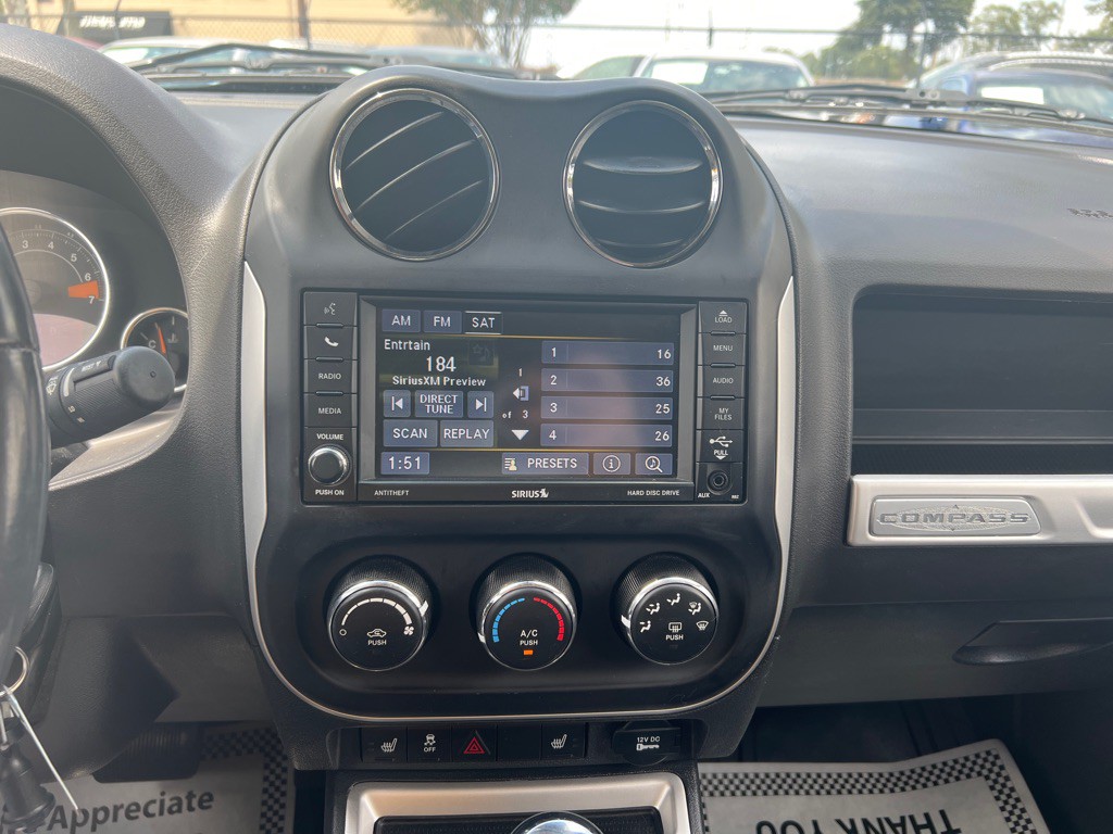 2015 Jeep Compass Image 15