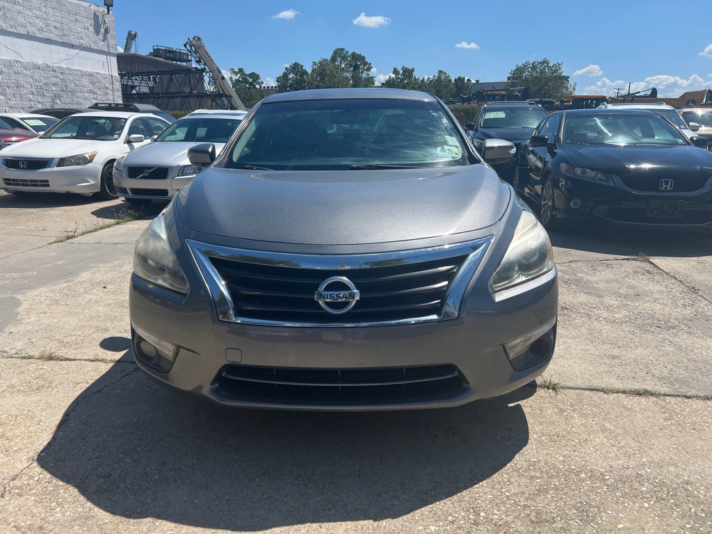 2015 Nissan Altima Image 4