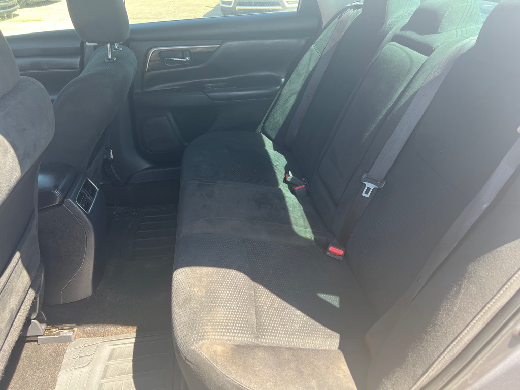 2015 Nissan Altima Image 27