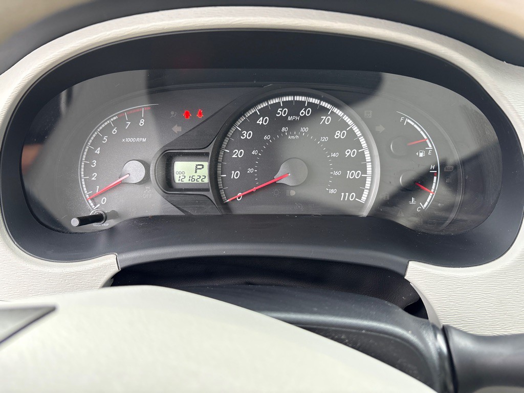 2013 Toyota Sienna Image 12