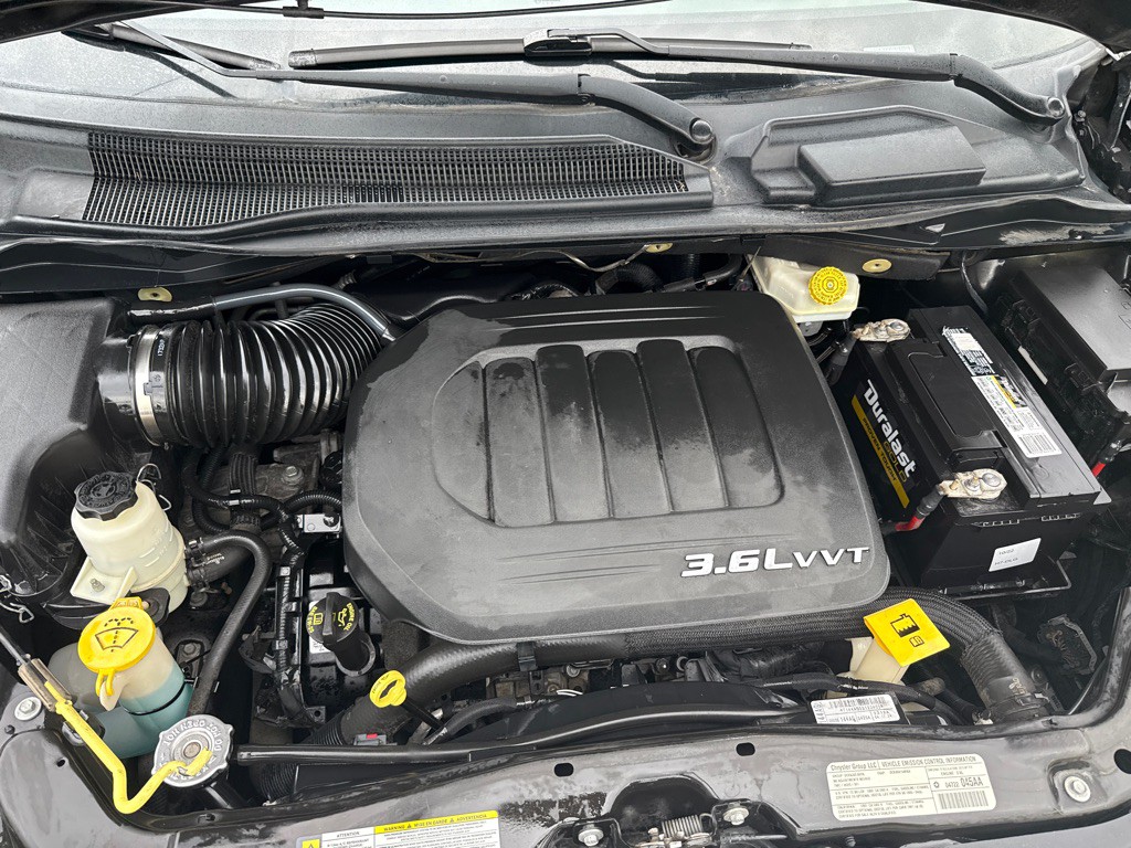 2013 Chrysler Town & Country Image 43