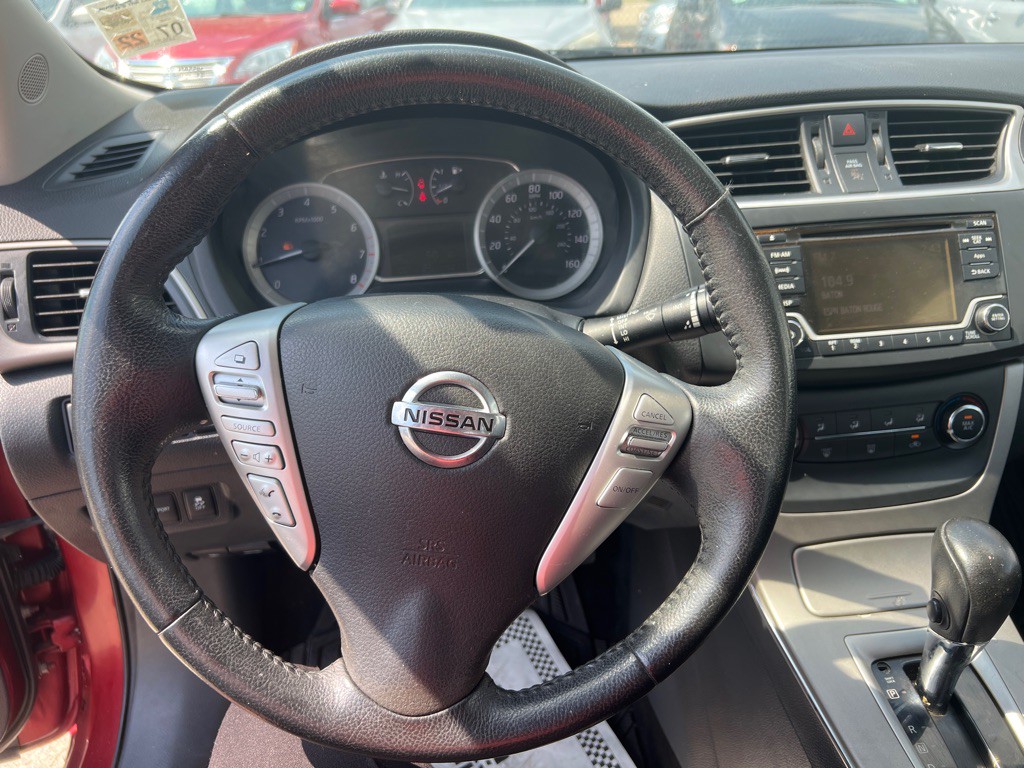 2015 Nissan Sentra Image 14