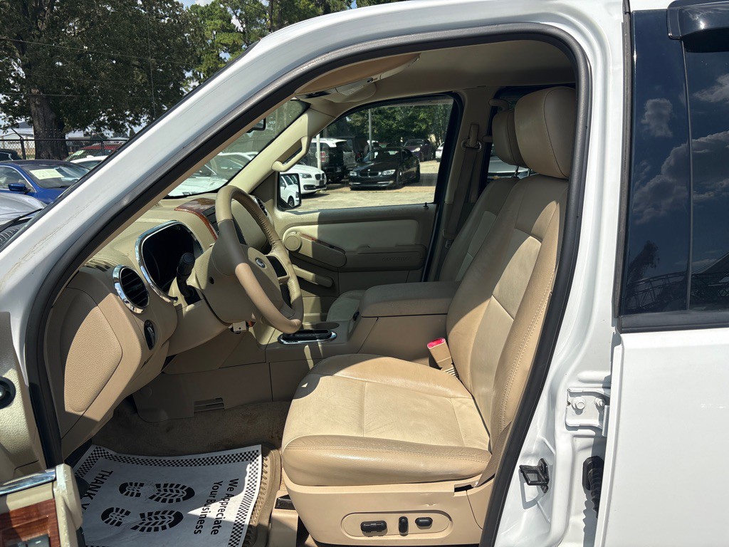 2007 Ford Explorer Image 9