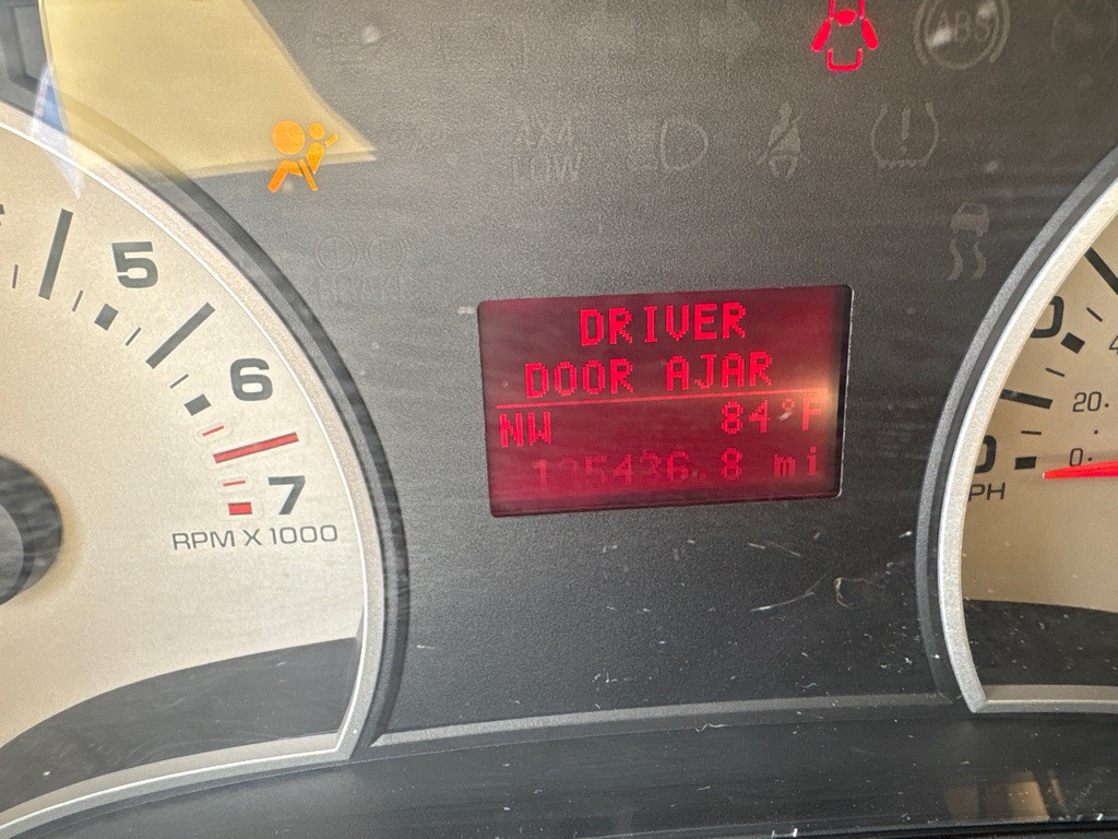 2007 Ford Explorer Image 12