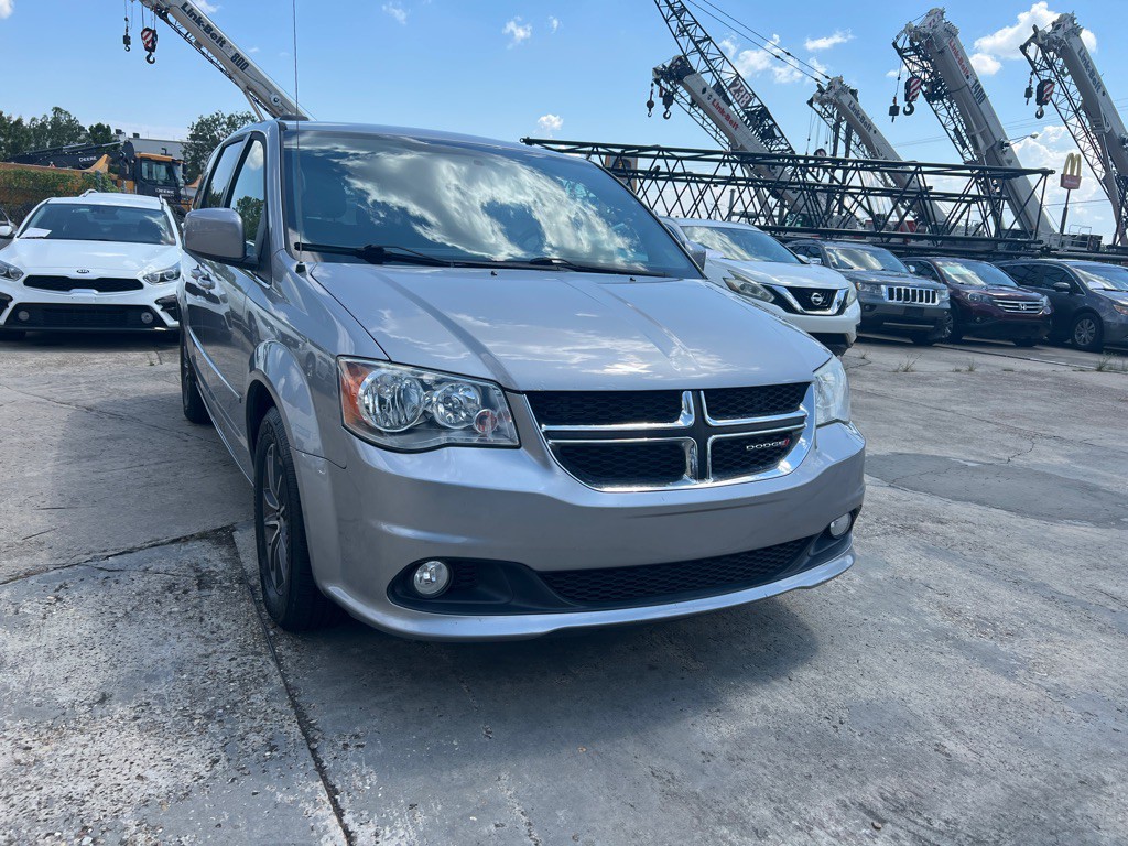 2016 Dodge Grand Caravan Image 4