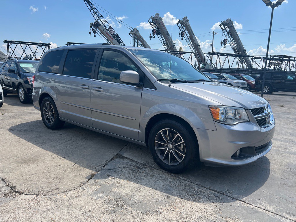 2016 Dodge Grand Caravan Image 5
