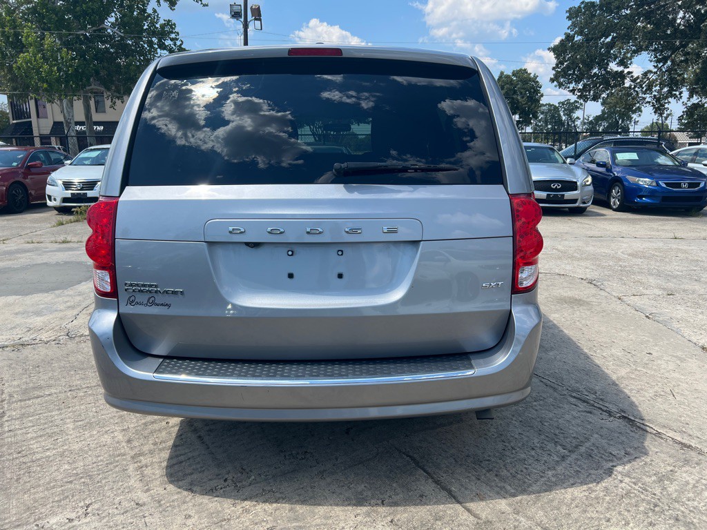 2016 Dodge Grand Caravan Image 9