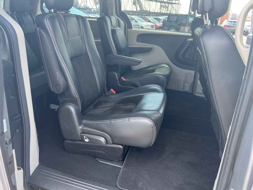 2016 Dodge Grand Caravan Image 27