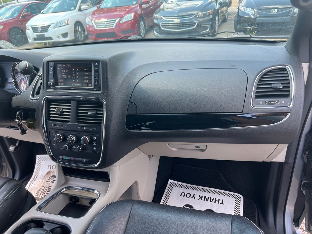 2016 Dodge Grand Caravan Image 25