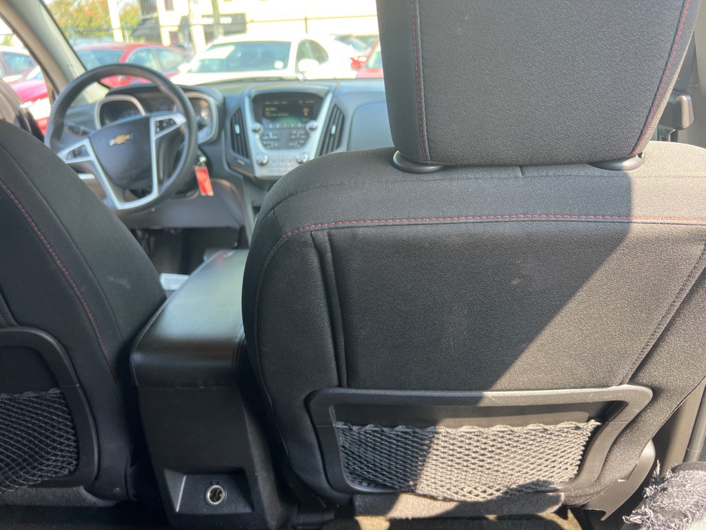 2017 Chevrolet Equinox Image 33