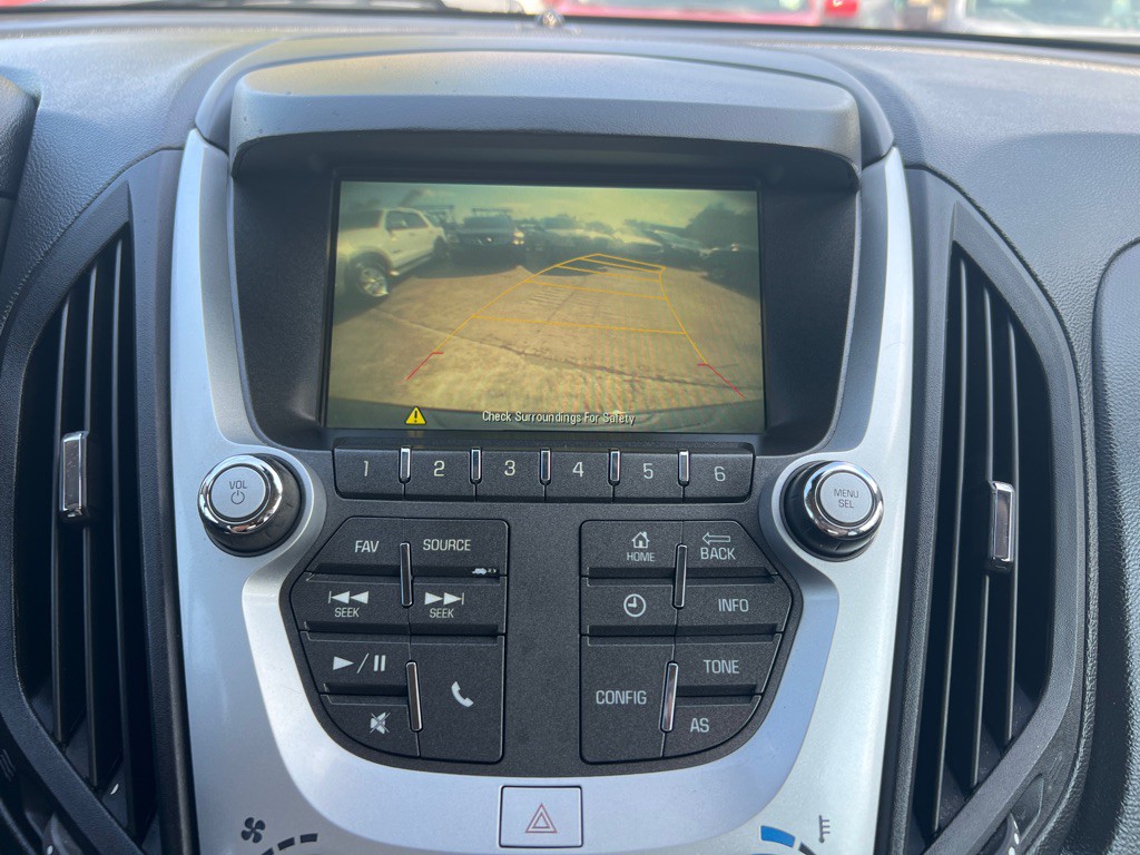 2017 Chevrolet Equinox Image 18