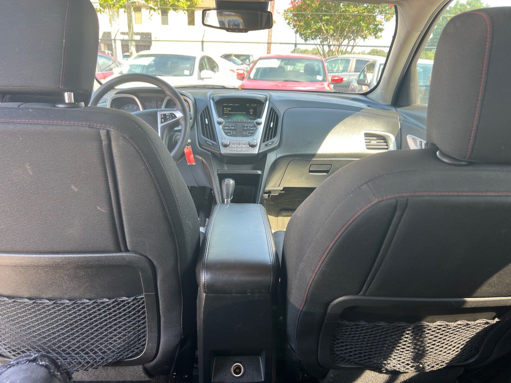 2017 Chevrolet Equinox Image 25