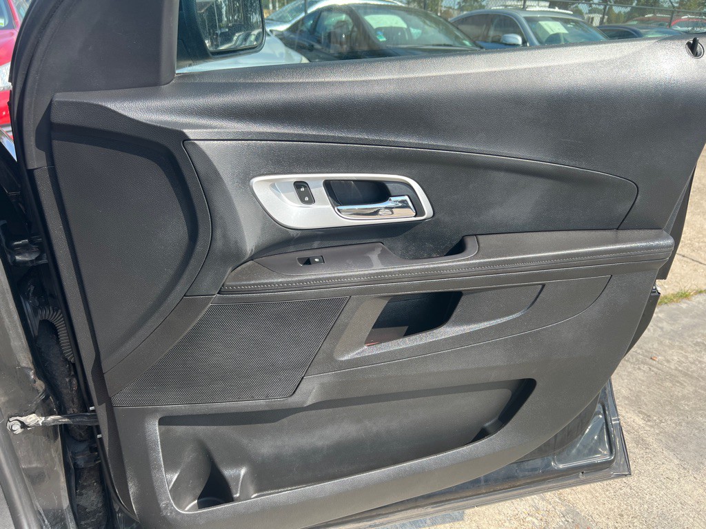 2017 Chevrolet Equinox Image 30