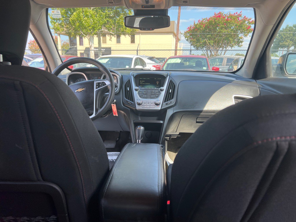 2017 Chevrolet Equinox Image 34