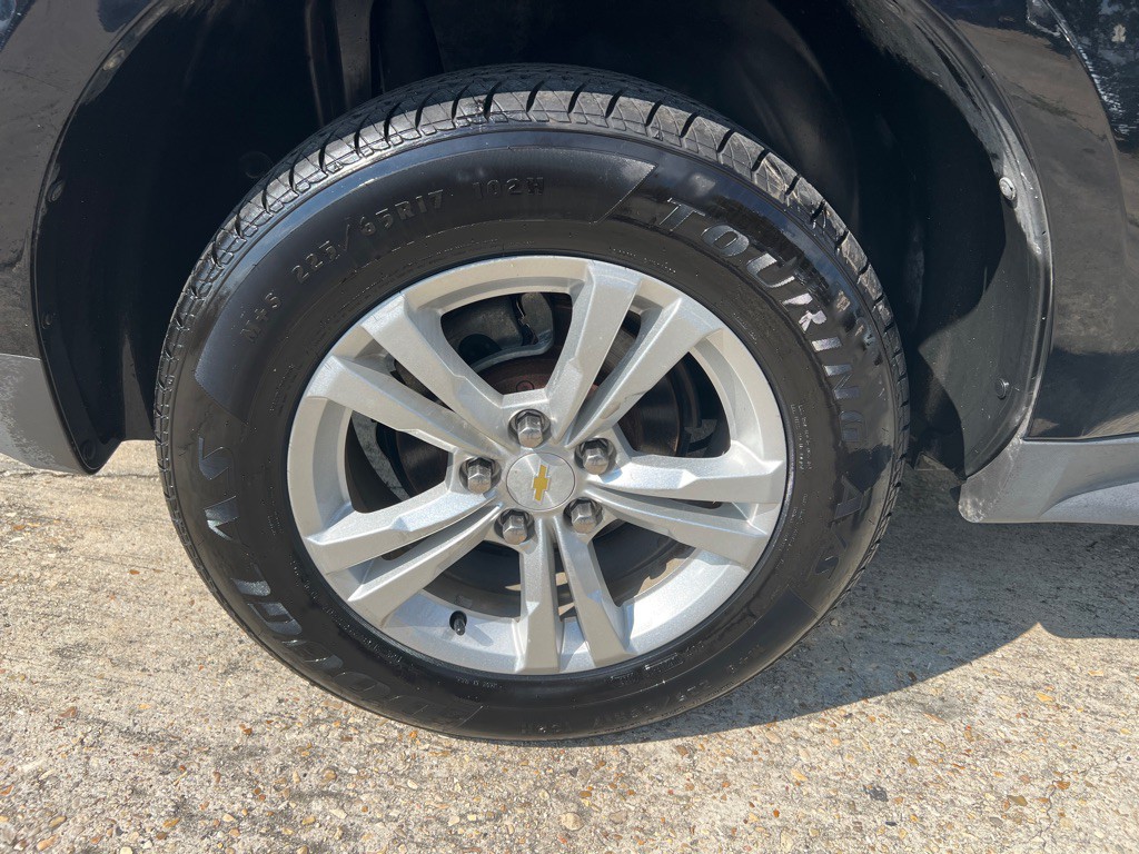 2017 Chevrolet Equinox Image 36