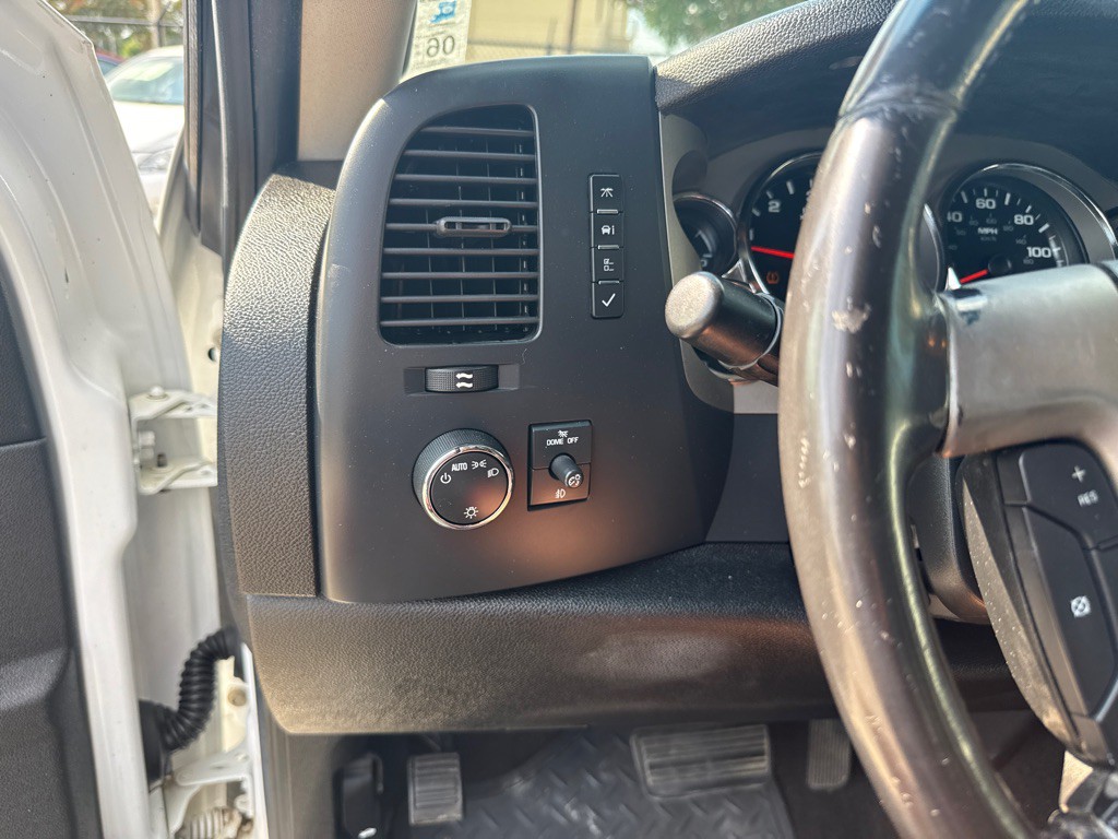 2009 Chevrolet Silverado 1500 Image 15