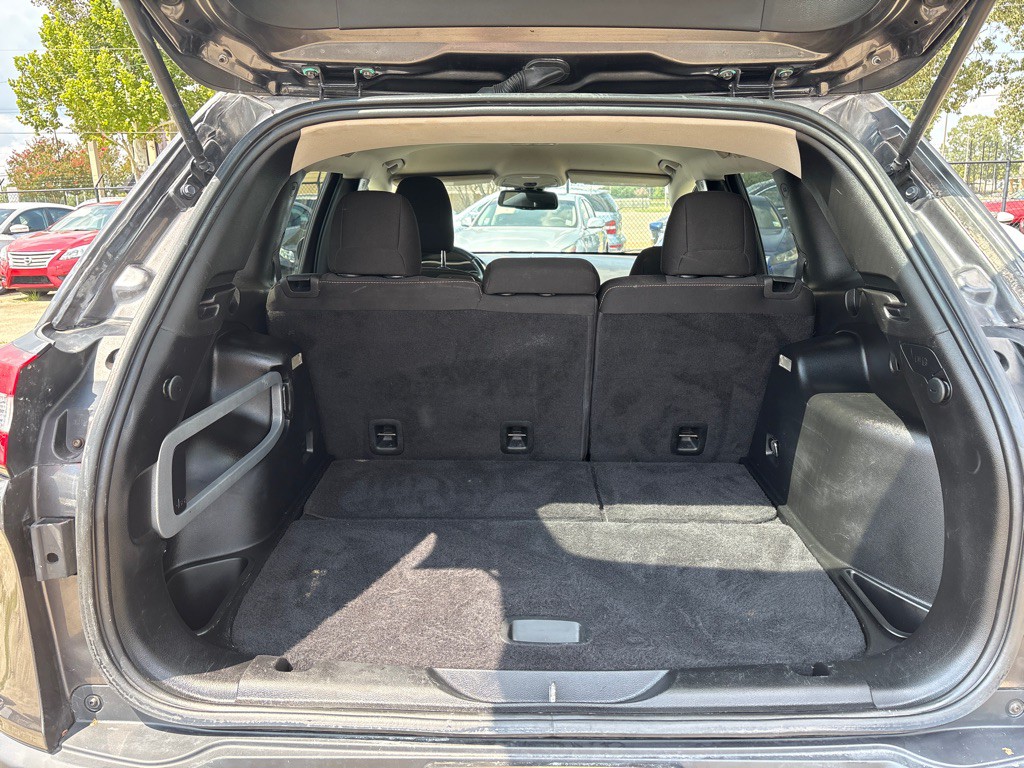 2015 Jeep Cherokee Image 11