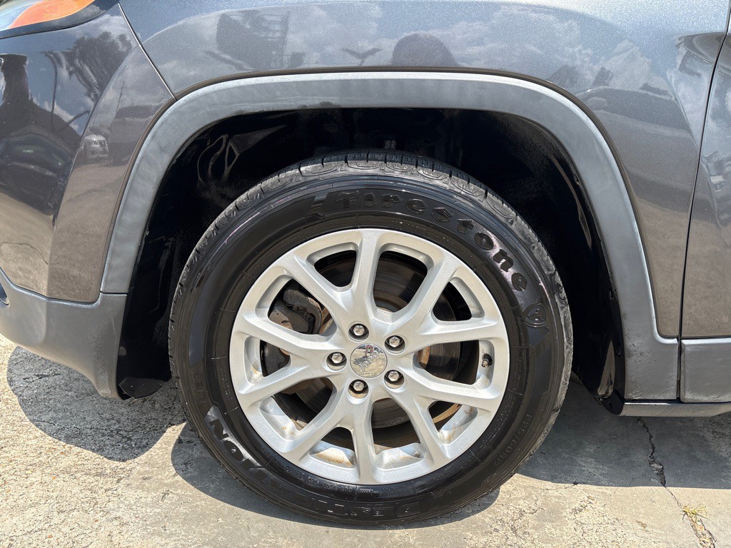 2015 Jeep Cherokee Image 27