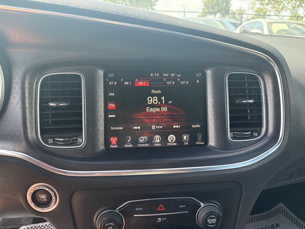 2015 Dodge Charger Image 14