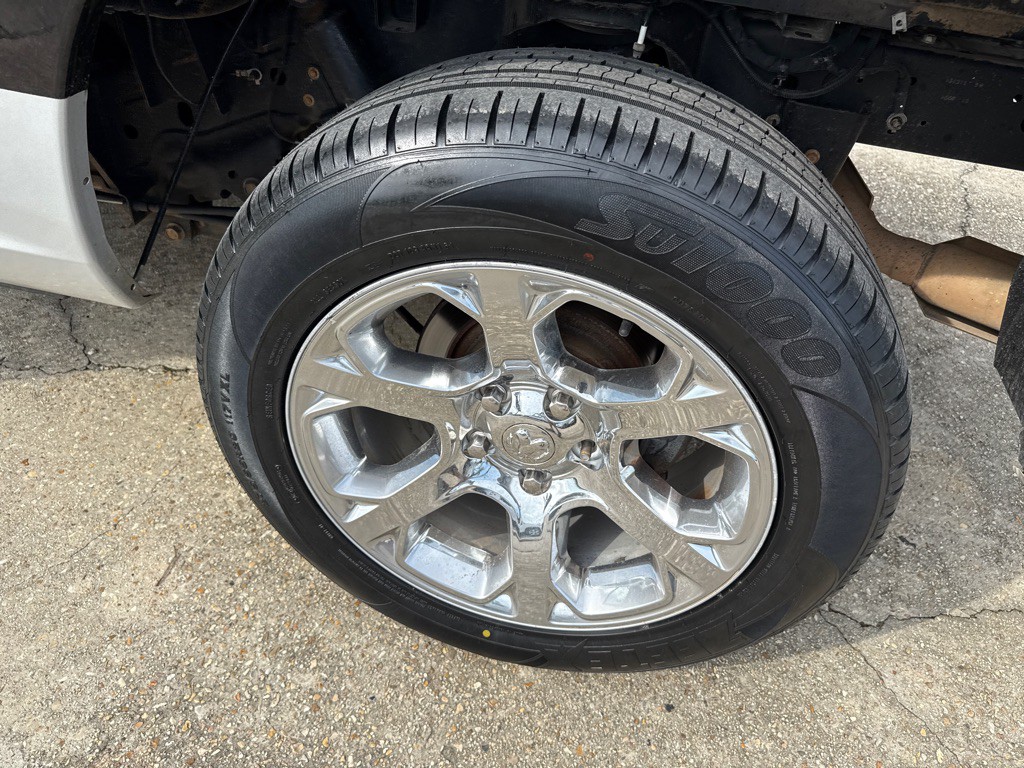 2014 RAM 1500 Image 32