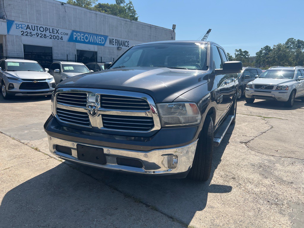 2015 RAM 1500 Image 3