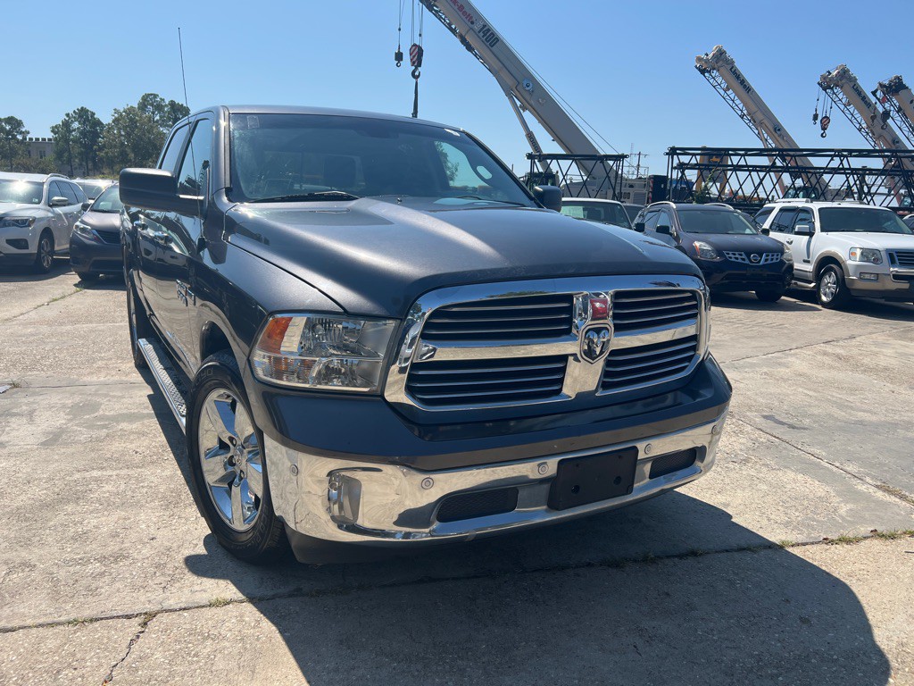 2015 RAM 1500 Image 4