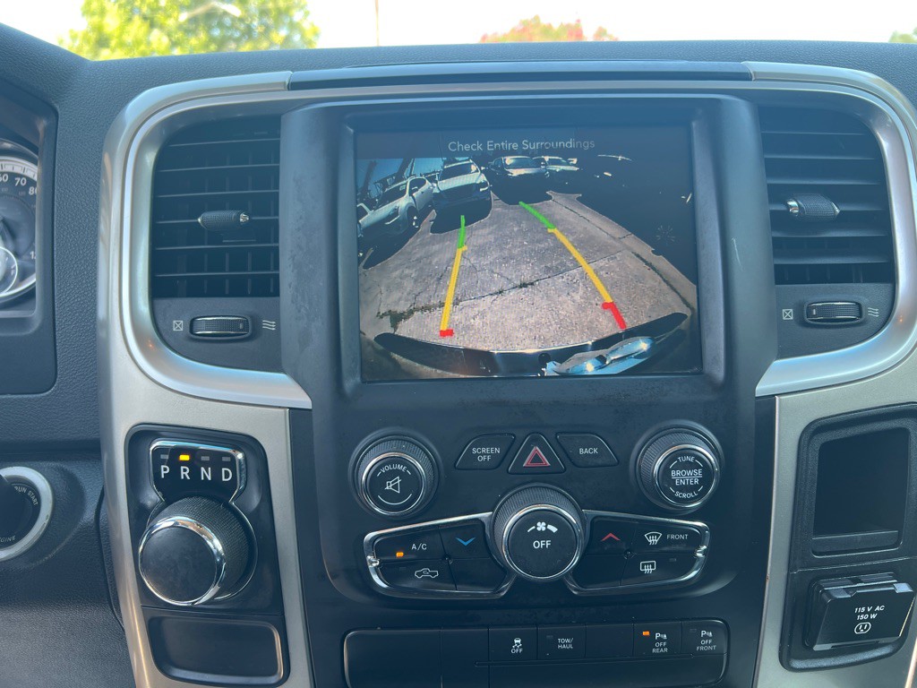 2015 RAM 1500 Image 18