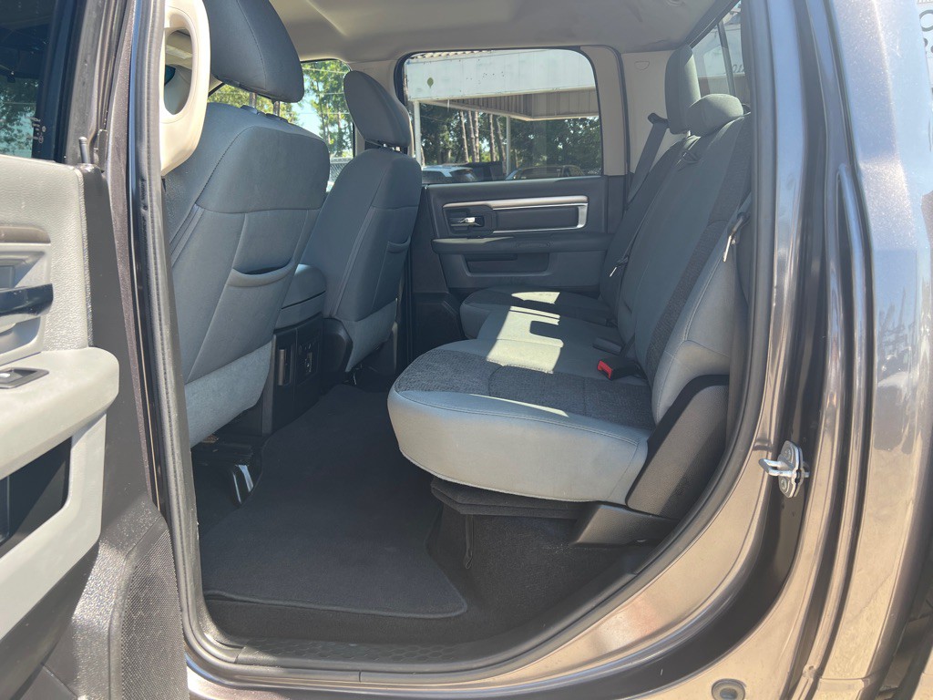 2015 RAM 1500 Image 26