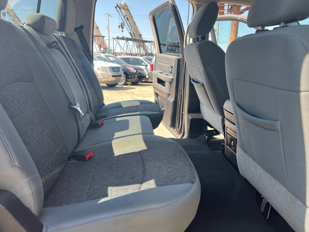 2015 RAM 1500 Image 38