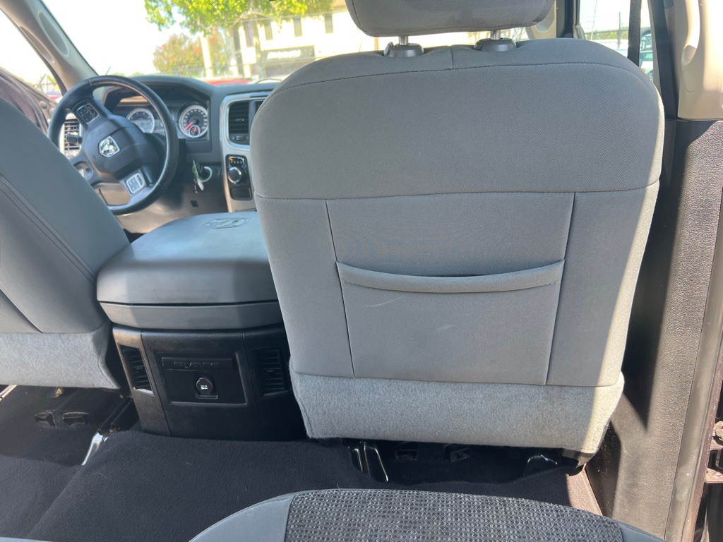 2015 RAM 1500 Image 40