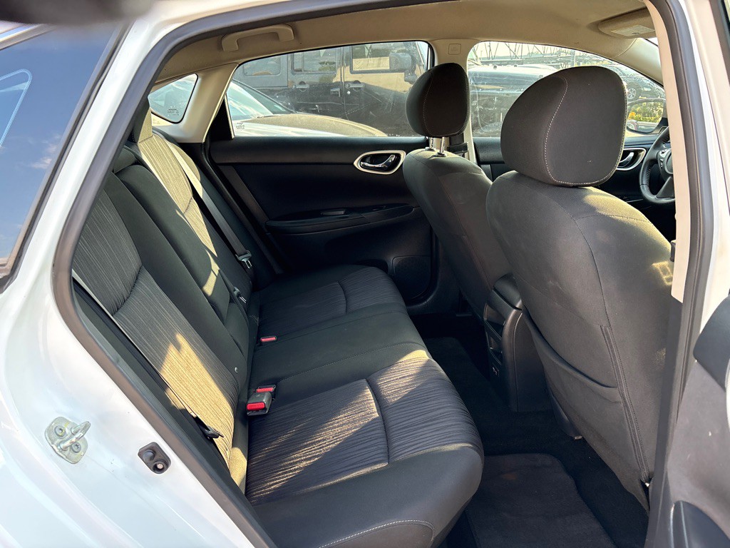 2019 Nissan Sentra Image 19