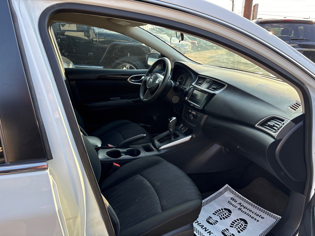 2019 Nissan Sentra Image 22