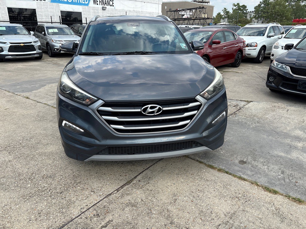 2017 Hyundai Tucson Image 8