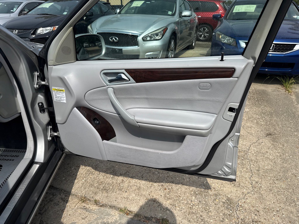 2002 Mercedes-Benz C-Class Image 29