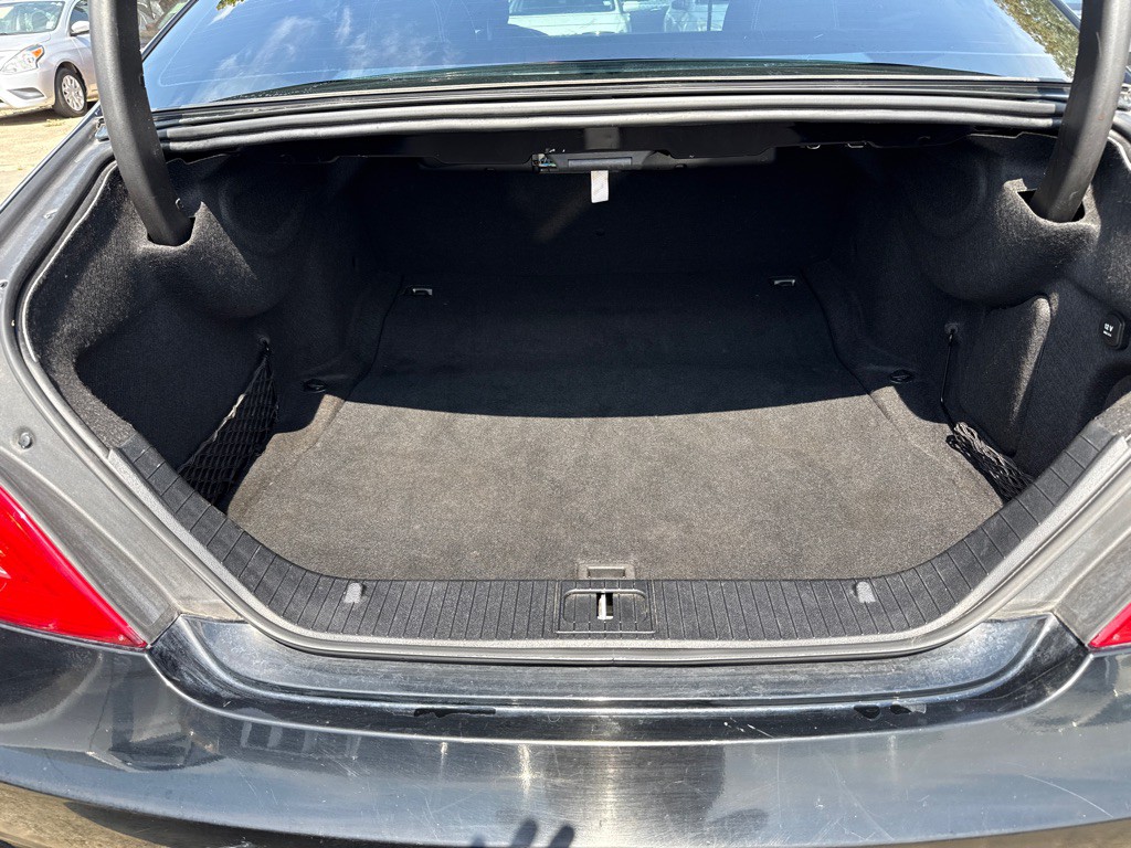 2012 Mercedes-Benz CLS-Class Image 22