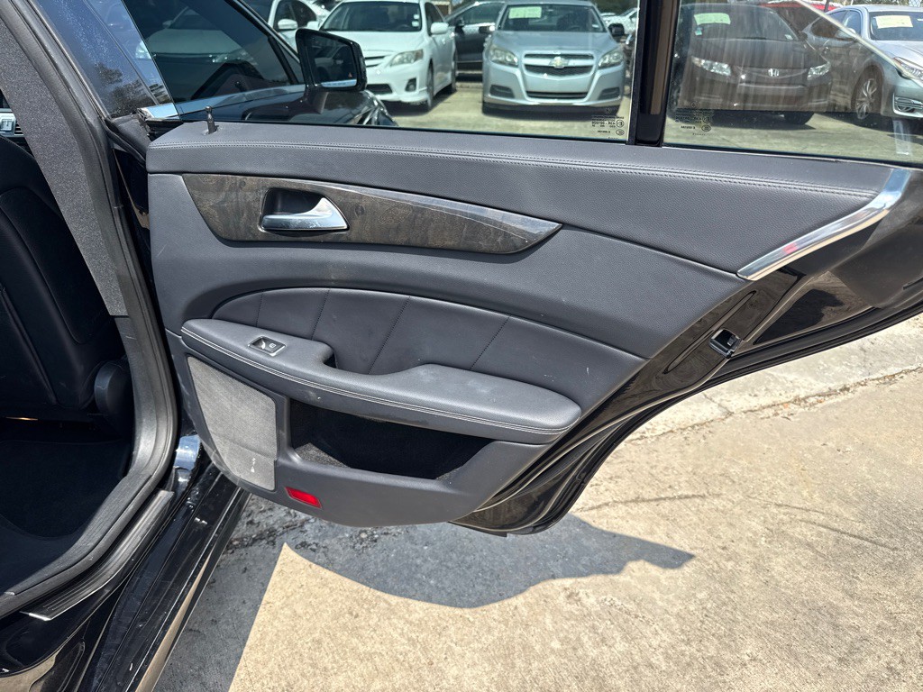 2012 Mercedes-Benz CLS-Class Image 25